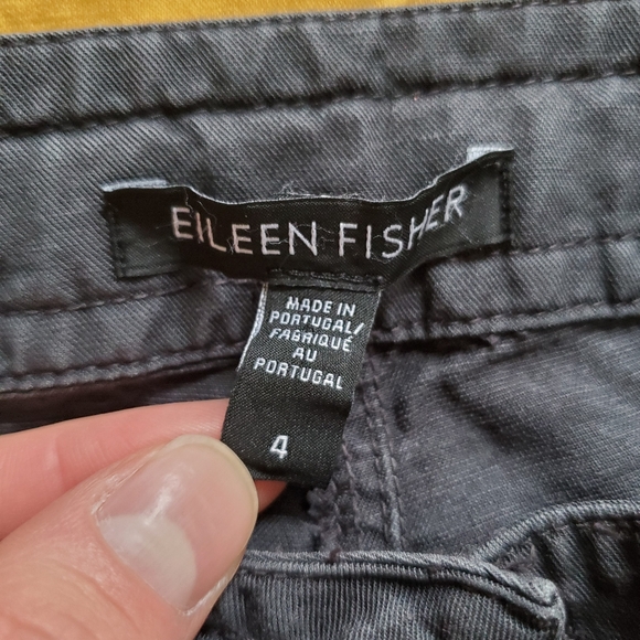 Black Eileen Fisher Pant, size 4 - Picture 3 of 5